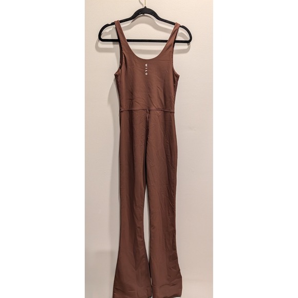 Wilo The Label Pants - Wilo the Label Flare Leg Jumpsuit Brown Ribbed Sleeveless Bodysuit Size Medium
